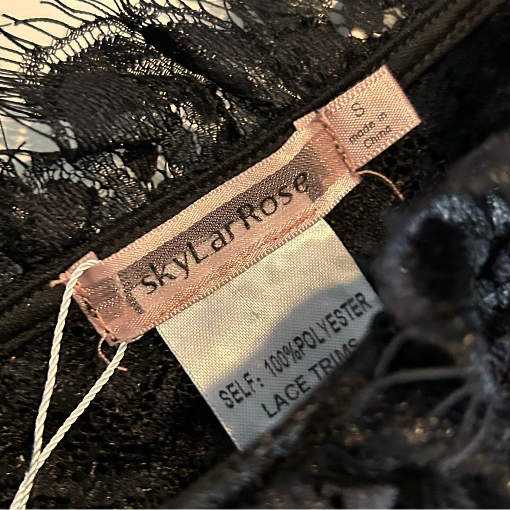 Skylar Rose Black lace bodysuit Size Small New with tag - Picture 6 of 8